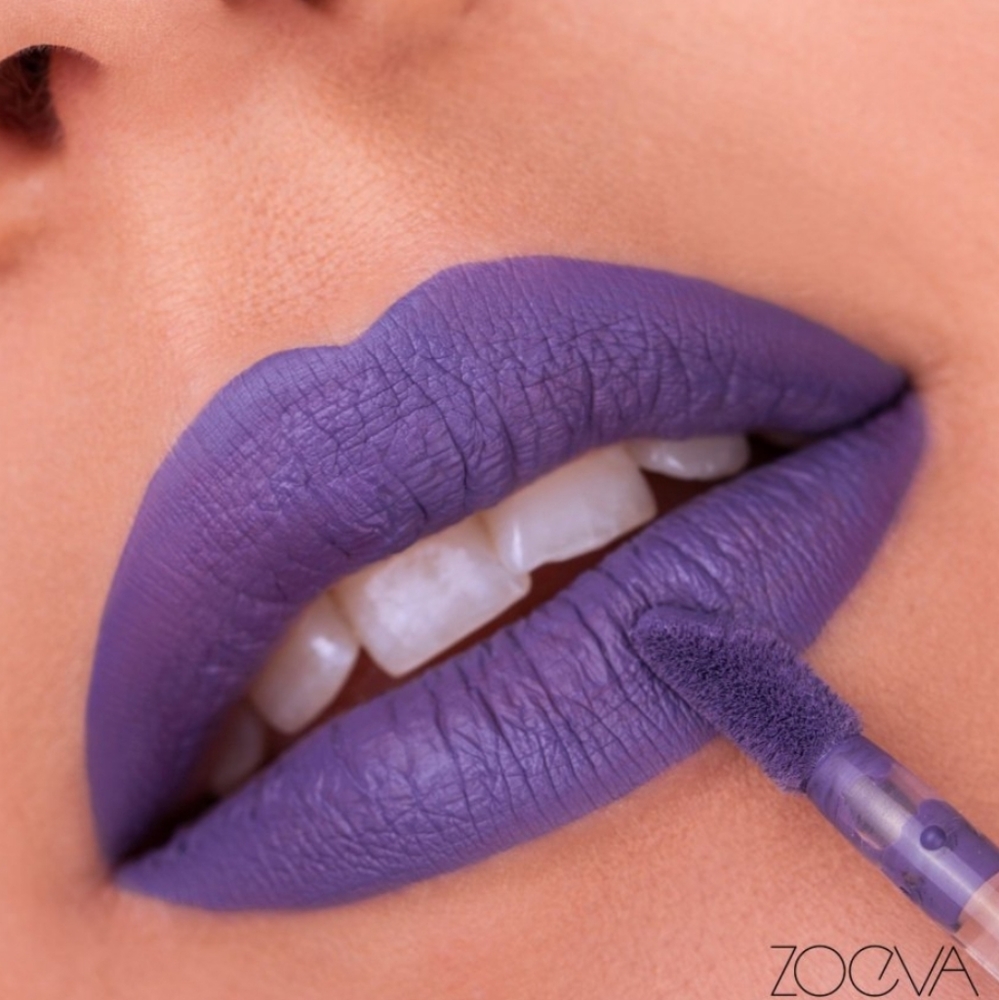ZOEVA PURE MATTE LIQUID LIPSTICK.